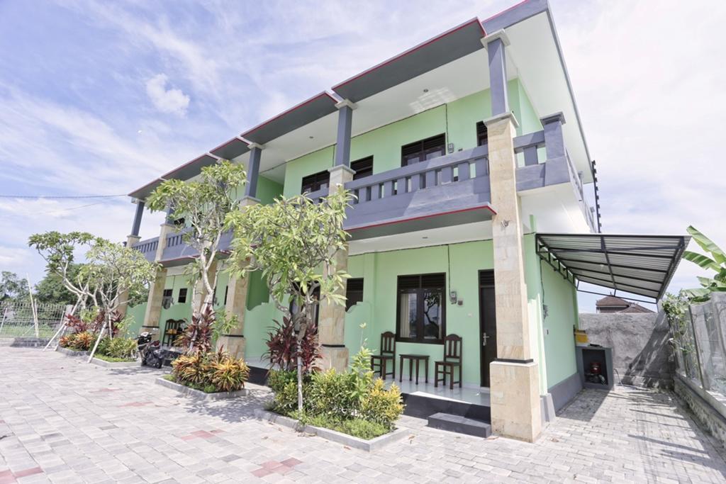 Reddoorz @ Kerobokan Canggu Kuta  Exterior photo